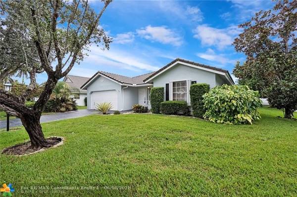 5341 Pine Cir, Coral Springs, FL 33067