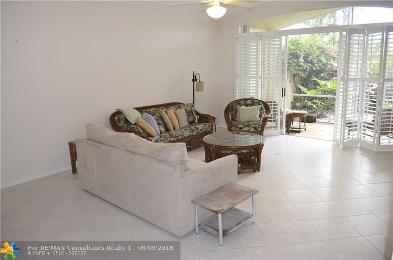 Delray Beach, FL 33446,7096 Cataluna Cir