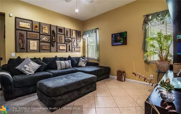 Weston, FL 33327,1920 CEDAR CT