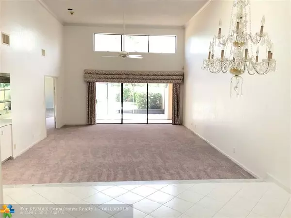 Boca Raton, FL 33496,9044 Villa Portofino Cir