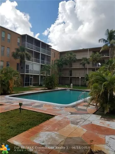 4848 NW 24th Ct  #103, Lauderdale Lakes, FL 33313