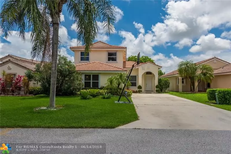 3730 Coco Lake Dr, Coconut Creek, FL 33073