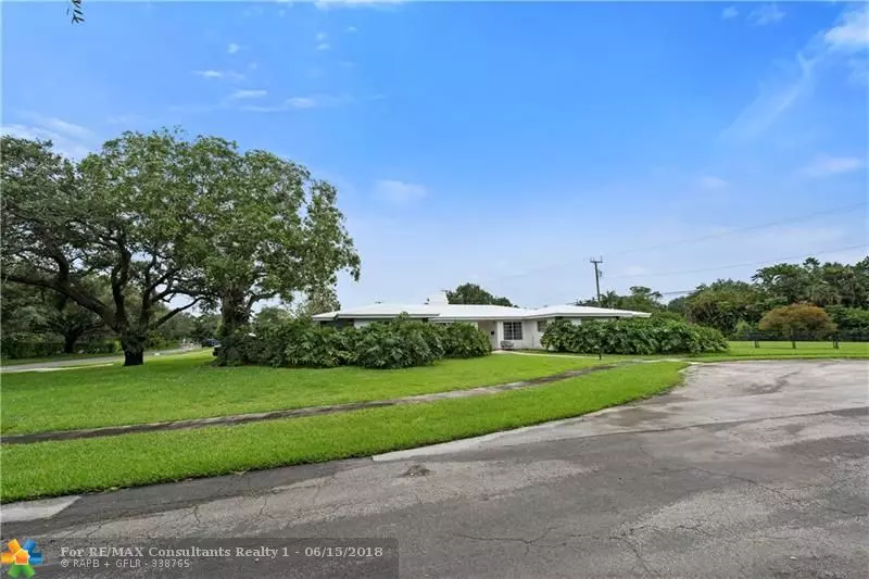 620 NW 65th Ave, Plantation, FL 33317