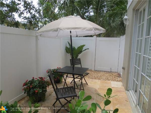 Wilton Manors, FL 33334,2685 NE 9th Ave  #6