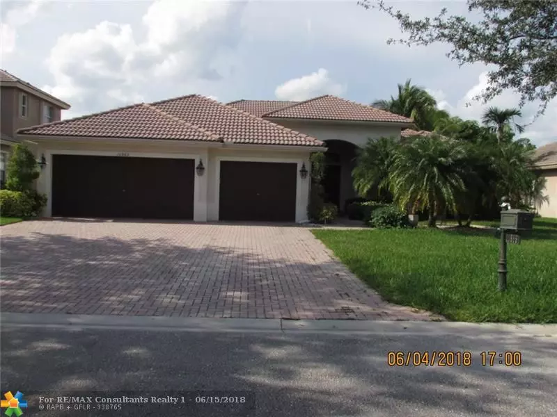 10963 NW 70th Ct, Parkland, FL 33076