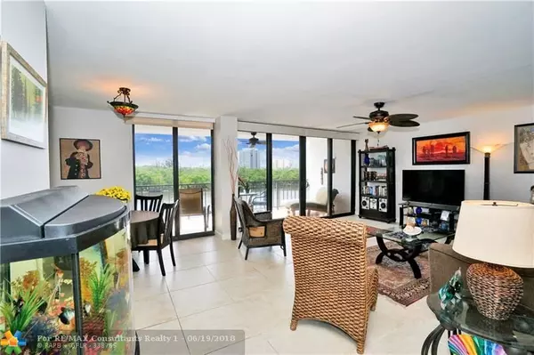 Fort Lauderdale, FL 33304,936 NE Intracoastal Dr  #4D