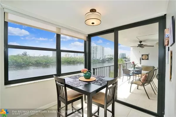 Fort Lauderdale, FL 33304,936 NE Intracoastal Dr  #4D