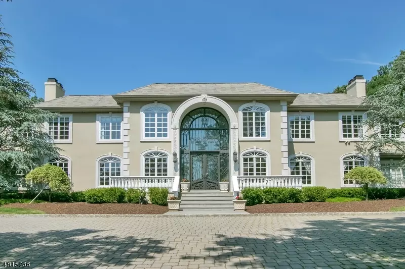 27 BURNING HOLLOW RD, Saddle River Boro, NJ 07458