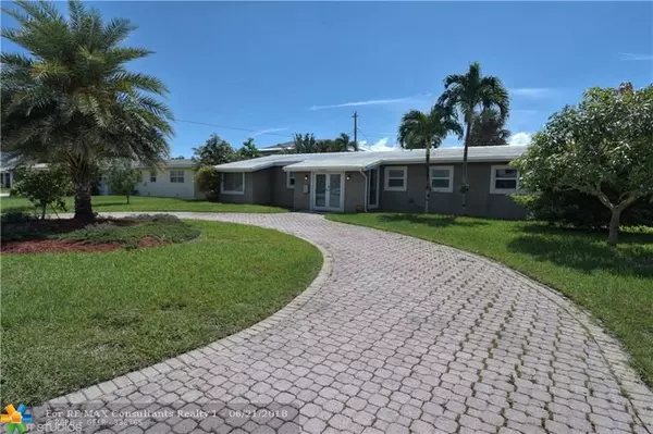 3232 NE 27th Ave, Lighthouse Point, FL 33064