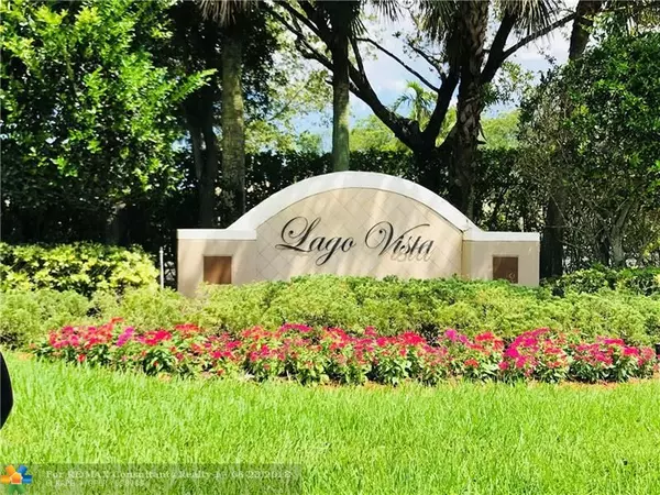 4776 Lago Vista Dr  #4776, Coconut Creek, FL 33073