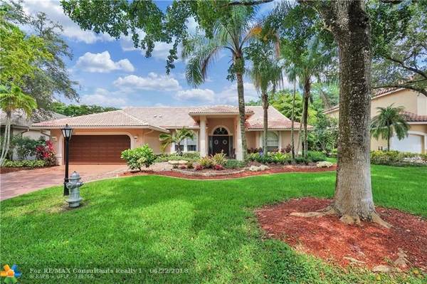 4837 Chardonnay Dr, Coral Springs, FL 33067