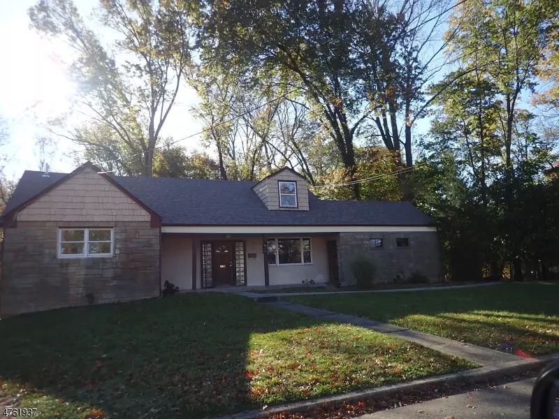 North Plainfield Boro, NJ 07063,663 Parkview Ave