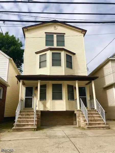 90 W 27TH ST, Bayonne City, NJ 07002