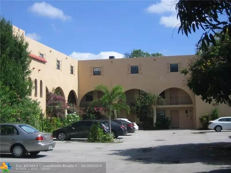 905 NE 28th St  #208, Wilton Manors, FL 33334