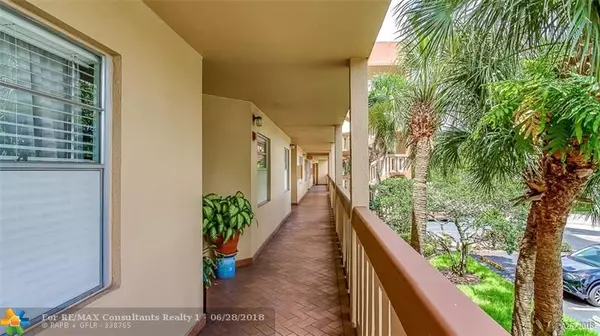 Coconut Creek, FL 33066,1801 Eleuthera Pt  #J2