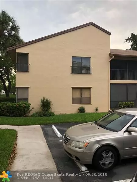 Coconut Creek, FL 33063,3835 Cocoplum Cir  #3835