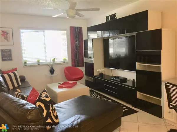 Tamarac, FL 33321,7656 Granville Dr  #305