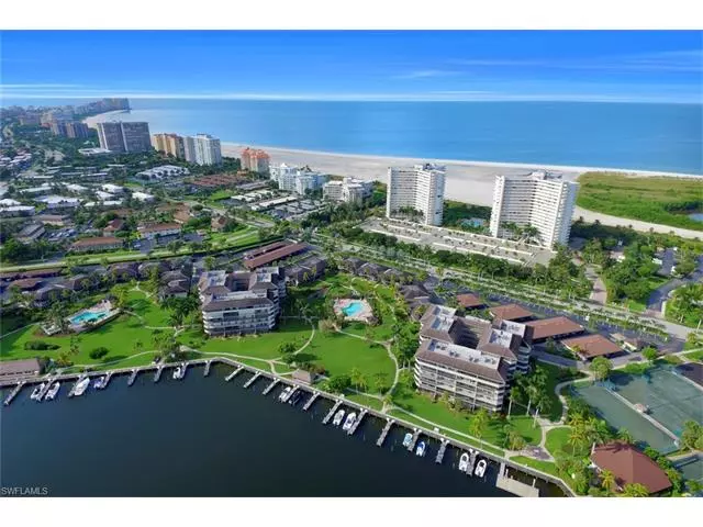 Marco Island, FL 34145,601 Seaview CT #C307