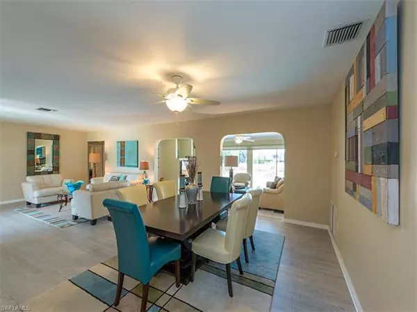 Marco Island, FL 34145,562 Goldcoast CT