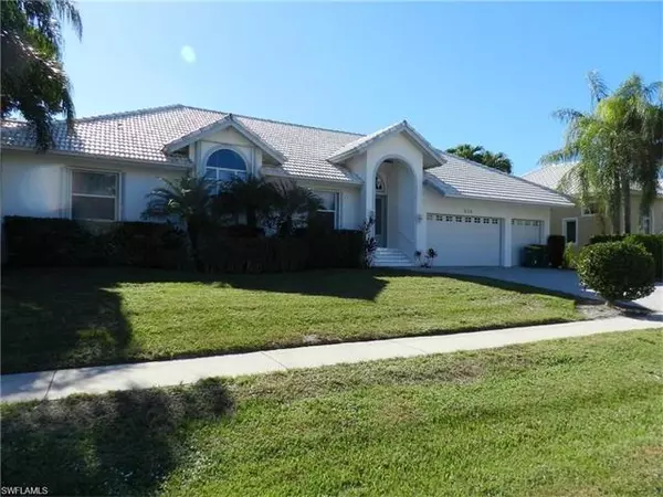 234 Grapewood CT, Marco Island, FL 34145