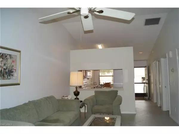 Marco Island, FL 34145,489 Tallwood ST #B-101