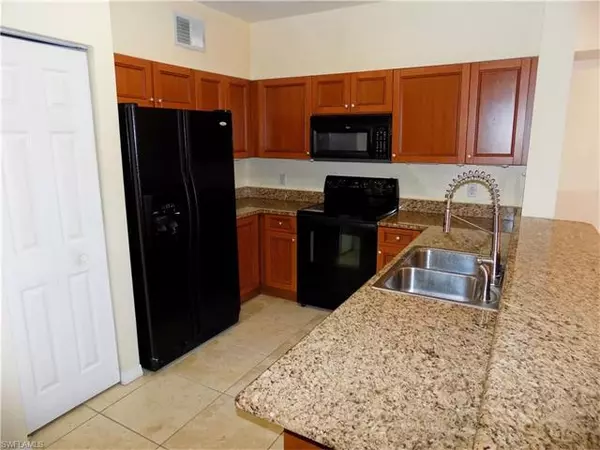 Estero, FL 33928,20221 Estero Gardens CIR #202