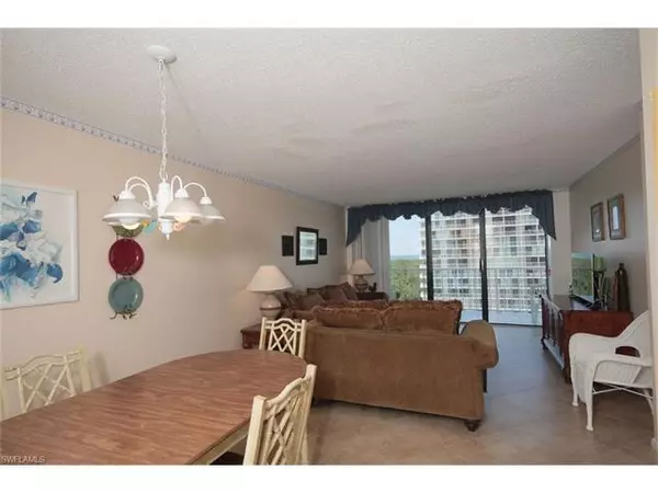 Marco Island, FL 34145,380 Seaview CT #1010