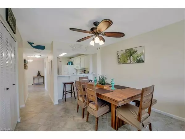 Marco Island, FL 34145,601 Seaview CT #C307