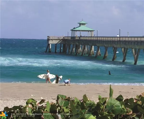 Deerfield Beach, FL 33442,1110 Newport U  #1110