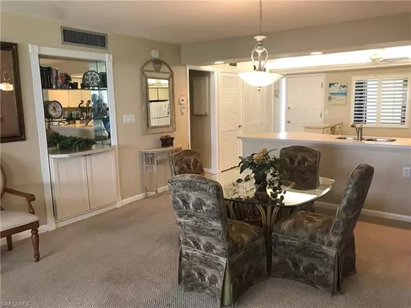 Sanibel, FL 33957,979 E Gulf DR #184