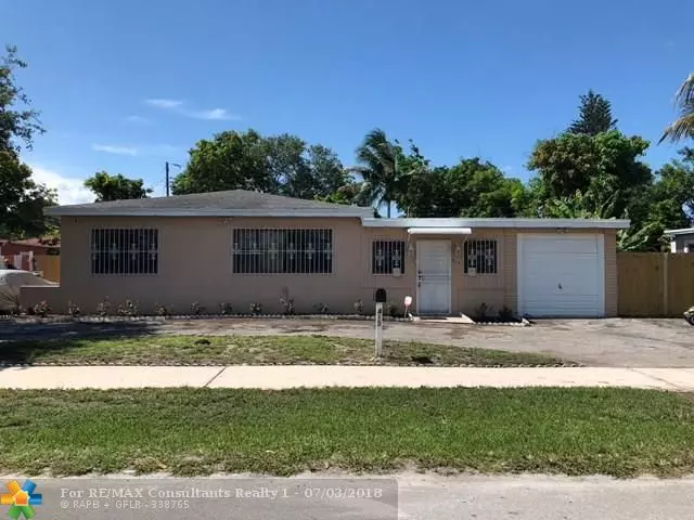 415 NE 158th St, Miami, FL 33162