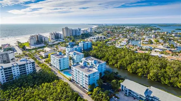 Fort Myers Beach, FL 33931,22712 Island Pines WAY #102