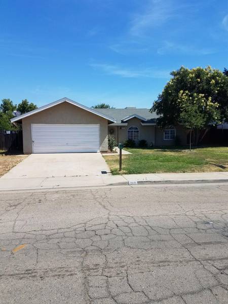 846 Church Avenue, Sanger, CA 93657