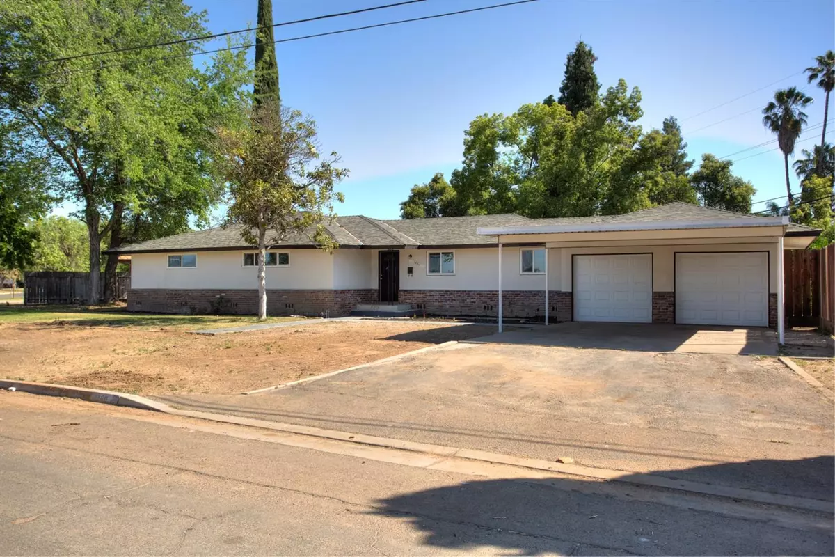 Fresno, CA 93704,3880 N Santa Fe Avenue