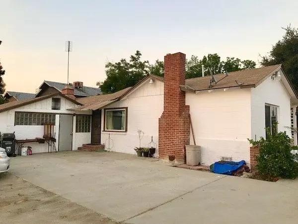 Visalia, CA 93291,1001 N Divisadero Street Unit B