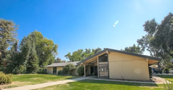 18151 Little Beaver Road, Sanger, CA 93657