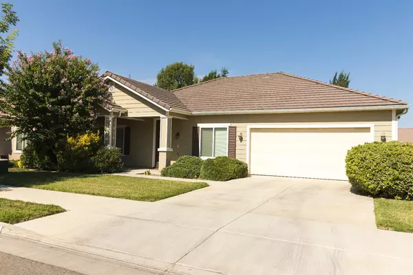 Visalia, CA 93277,4031 S Oak View Street