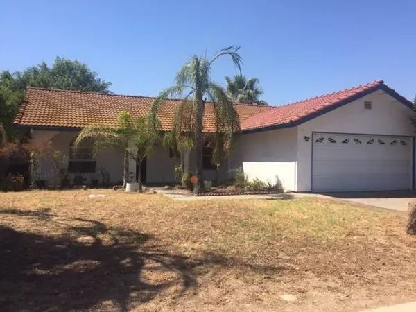 711 Edgar Avenue, Sanger, CA 93657