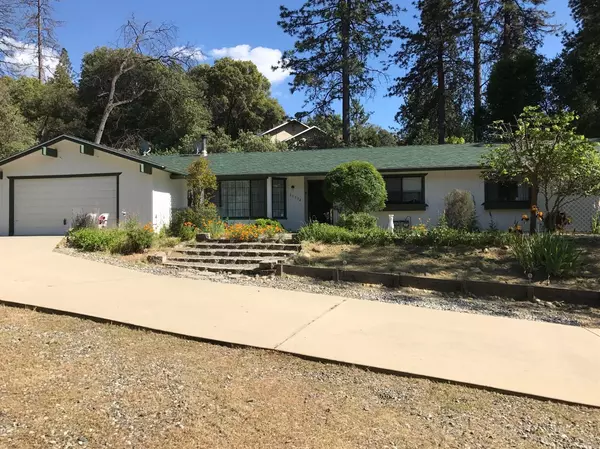 39534 Westview Drive, Oakhurst, CA 93644