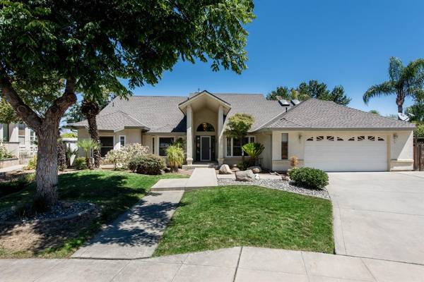 3200 Jasmine Avenue,  Clovis,  CA 93611