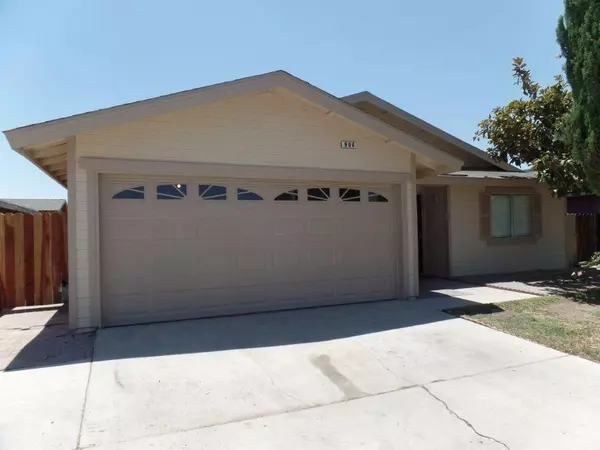 906 Sierras Lane, Firebaugh, CA 93622