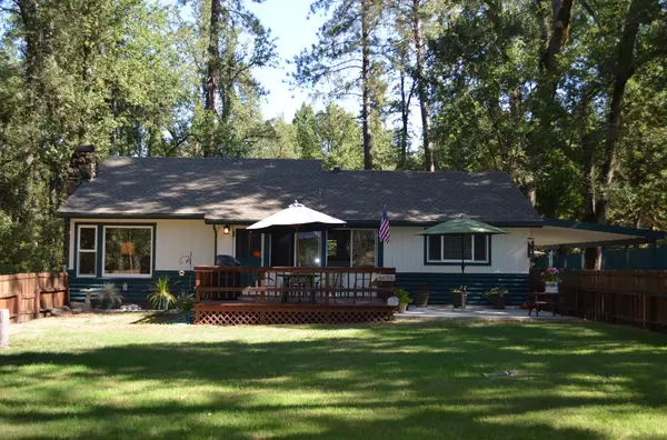 51329 Dorstan Drive, Oakhurst, CA 93644