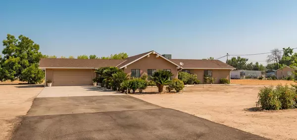 21340 E Floral Avenue, Reedley, CA 93654