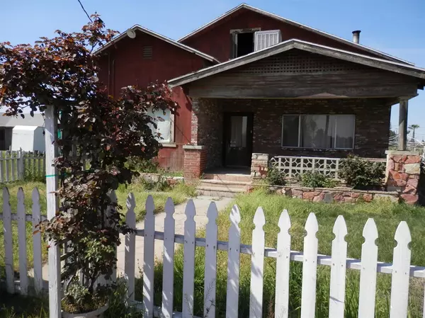 9183 E Mountain View Avenue, Selma, CA 93662