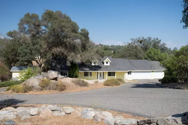 28791 Yosemite Springs Parkway, Coarsegold, CA 93614