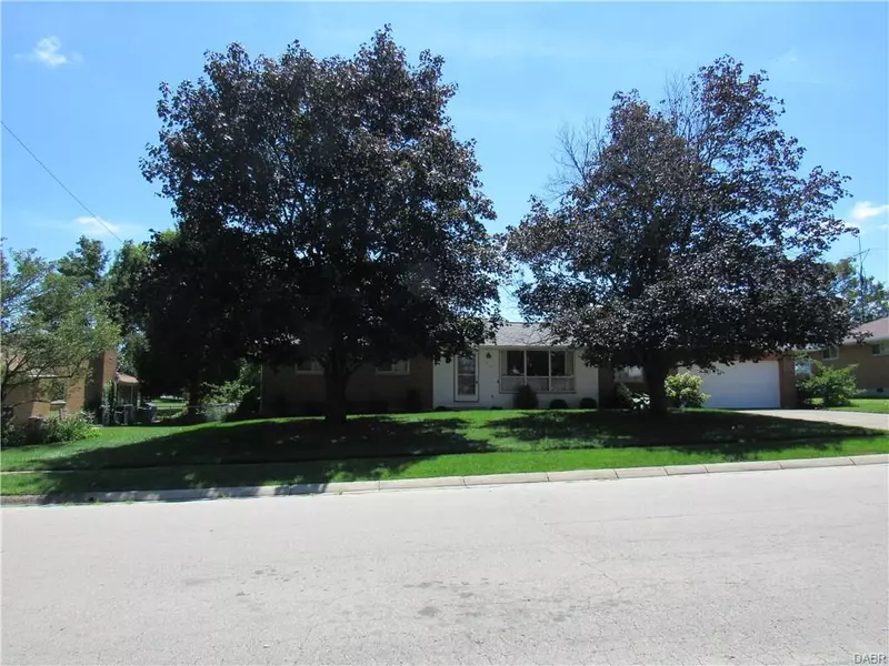 312 W Herr, Englewood, OH 45322