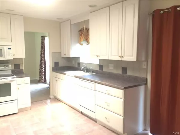 Fairborn, OH 45324,1848 Robinhood