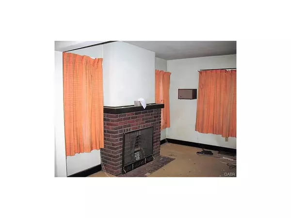 Dayton, OH 45406,2926 W Hillcrest