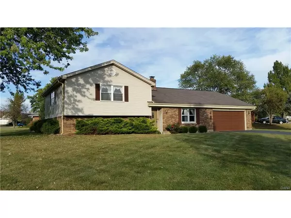 10 Roundtree, Springboro, OH 45066