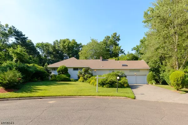 1044 EAST LAWN CT, Teaneck Twp., NJ 07666